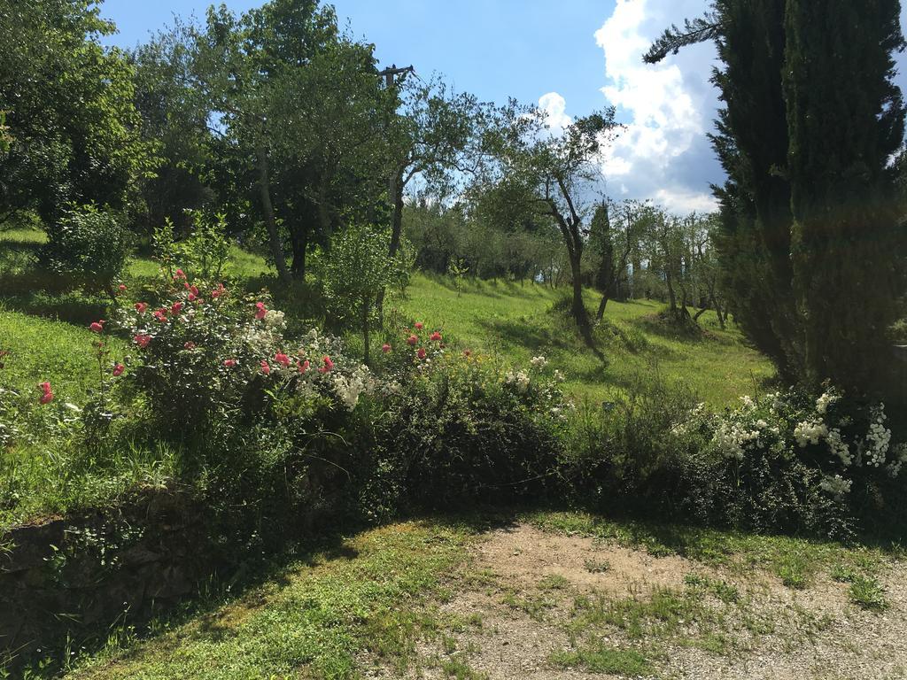 דירות קסטלנואובו ברארדנגה Casale Le Querce מראה חיצוני תמונה